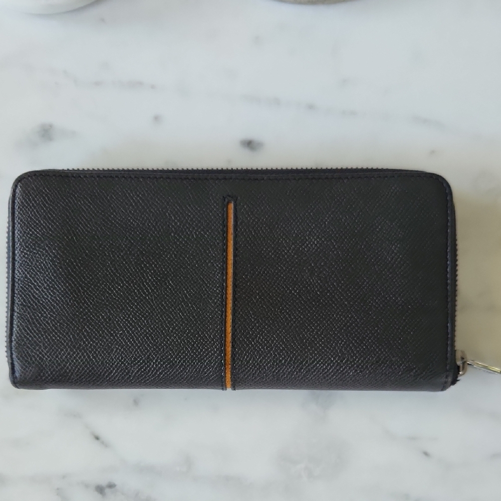Tod's Long Zip Wallet With Pinstripe. Excellent Condition! Unisexy! - Picture 3 of 11